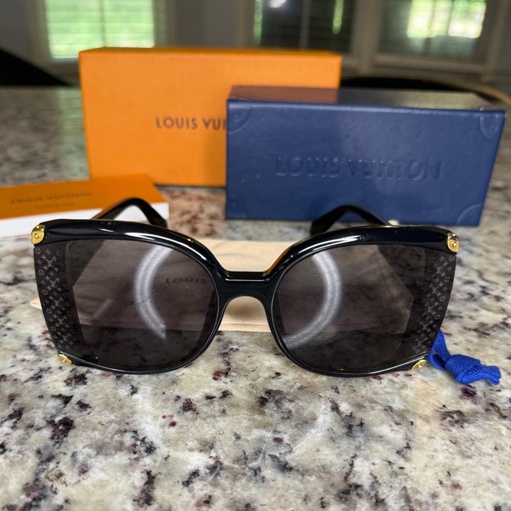 Louis Vuitton Black Oversized Sunglasses with Gold Accents
